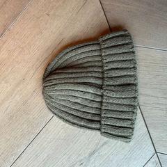 Kalap, amint azt Hotel Apeldoorn az iLost segítségével jelentette.