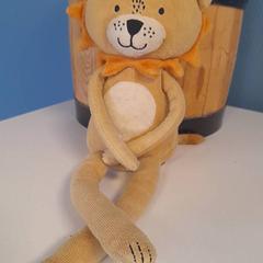 Knuffel Leeuw, como reportado por Dolfinarium utilizando o iLost