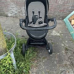 Kinderwagen, segons s'ha informat a iLost
