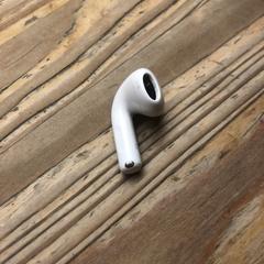 AirPod rechts, ako bolo nahlásené iLost