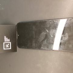 スマートフォン Motorola zwart がiLostで Stad Hasselt によって報告されました