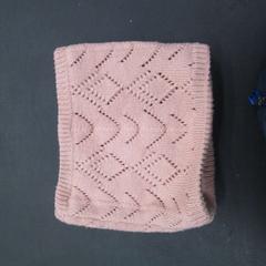 Ocieplacz na szyję Roze, zgłoszono przez IKEA Heerlen przy użyciu iLost