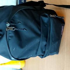 Mochila, ha sido reportado por Regio West-Vlaanderen con iLost