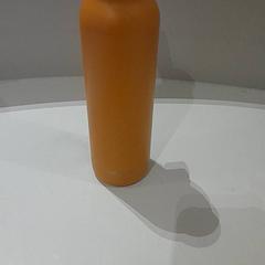 Flaska Mosterd Geel, rapporterat av Van der Valk Hotel Schiphol med iLost