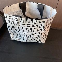 Poltsa, gisa salatu by Regio West-Vlaanderen iLost erabiliz