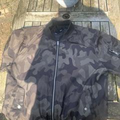 Jas legerprint Bershka, ako bolo nahlásené iLost