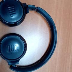 ヘッドホン Jbl zwart がiLostで Centraal magazijn によって報告されました