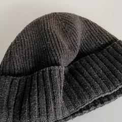 Kleding - muts، كما تم الإبلاغ عنه بواسطة Regio Antwerpen - Brussel عبر iLost