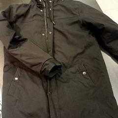 Jacket, as reported by Padualaan 97 using iLost