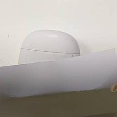 Elektronika - Draadloze oortjes, amint azt Centraal magazijn az iLost segítségével jelentette.