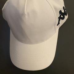 Cap White, as reported by MEININGER Hotel Dresden Zentrum using iLost