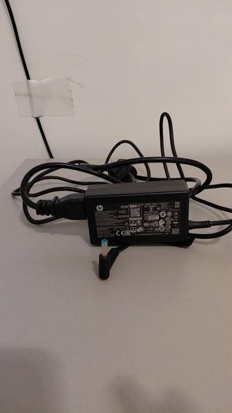 Laptop charger HP
