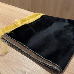 Prayer rug Black and brown, as reported by Van der Valk Hotel Eindhoven - Best using iLost