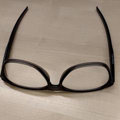 Bicchieri lunette de vue, come riportato da IKEA Bayonne Ametzondo utilizzando iLost