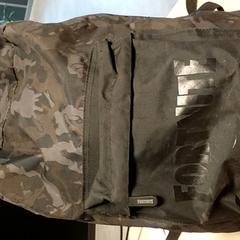 Ryggsekk, som rapportert av Regio Oost-Vlaanderen ved bruk av iLost