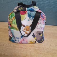 Koeltas, gisa salatu by Dolfinarium iLost erabiliz