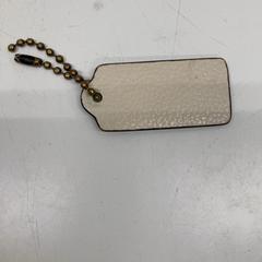 タグ がiLostで IKEA新三郷 によって報告されました