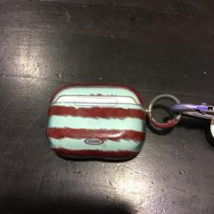 Oorcase, gisa salatu by Qbuzz U-OV iLost erabiliz