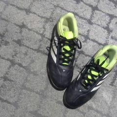 But, zgłoszono przez Relais Azalys przy użyciu iLost