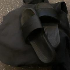 구두 & 의류, iLost를 사용하여 MEININGER Hotel Berlin "Mitte" Humboldthaus에 보고됨