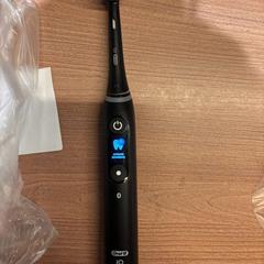 فرشاة أسنان كهربائية Zwart، كما تم الإبلاغ عنه بواسطة Van der Valk Hotel Deventer عبر iLost