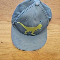 Cappellino da baseball, come riportato da HTM utilizzando iLost