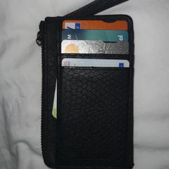 Black Wallet, como reportado ao iLost