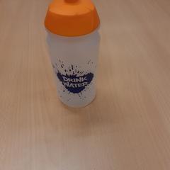 İLost kullanarak UVO Vervoer tarafından bildirildiği gibi Drinkbeker plastic