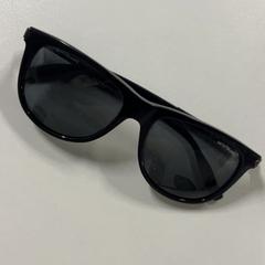 Solglasögon, rapporterat av Silver Sands Beach med iLost