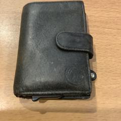 Pashouder Abu Ras, as reported by Gemeente Amsterdam using iLost