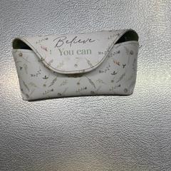 Ulleres (subcategoria), segons ha informat IKEA Haarlem mitjançant iLost