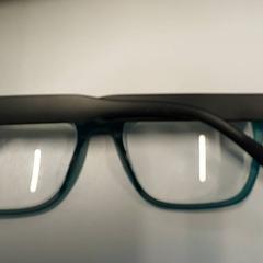 Brille, gemeldet von Regio Limburg - Leuven über iLost