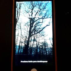 Mobiel Zwart iPhone, rapporterat av Qbuzz servicepunt  Emmen med iLost