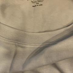 T shirt, iLost를 사용하여 MEININGER Hotel Marseille Centre la Joliette에 보고됨