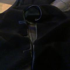 Bunda Zwarte teddy, jak nahlášeno Café Leentje pomocí iLost