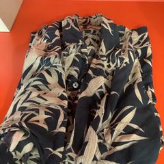 Shirt, as reported by MEININGER Hotel Bordeaux Gare Saint-Jean using iLost