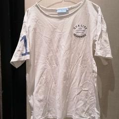 Hemd + shorts, gemeldet von The Dominican über iLost