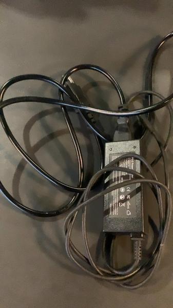 Cable Type C power adapter