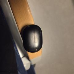 Doosje Bluetooth oortjes, som rapporterats till iLost