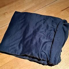 숄 Blauw, iLost를 사용하여 IKEA Wilrijk에 보고됨