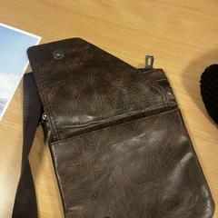 Bomba taška, jak nahlášeno Pouw Vervoer pomocí iLost