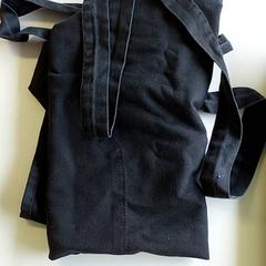 Odzież - Schort, zgłoszono przez Centraal magazijn przy użyciu iLost