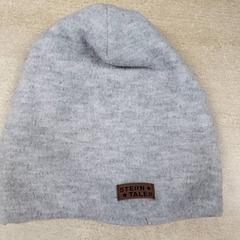 Odzież - Muts Grijs, zgłoszono przez Regio Oost-Vlaanderen przy użyciu iLost