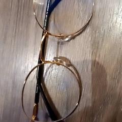 Bril, zoals gemeld door Leonardo Royal Hotel Amsterdam met iLost