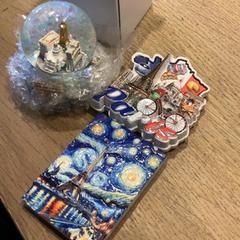 Souvenir & Magnete, come riportato da MEININGER Hotel Amsterdam City West utilizzando iLost