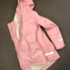 Regnrock Kind Roos wollen binnenzijde, rapporterat av Regio Limburg - Leuven med iLost