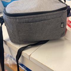 Handtas, gisa salatu by GVB iLost erabiliz