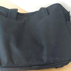 Táska, amint azt Regio Limburg - Leuven az iLost segítségével jelentette.