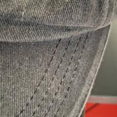 Casquette homme NYU 1831, a été signalé par IKEA Paris - Plaisir utilisant iLost