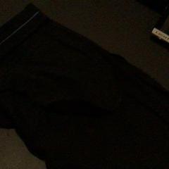 بنطلون، كما تم الإبلاغ عنه بواسطة Van der Valk Hotel Amsterdam Zuidas عبر iLost